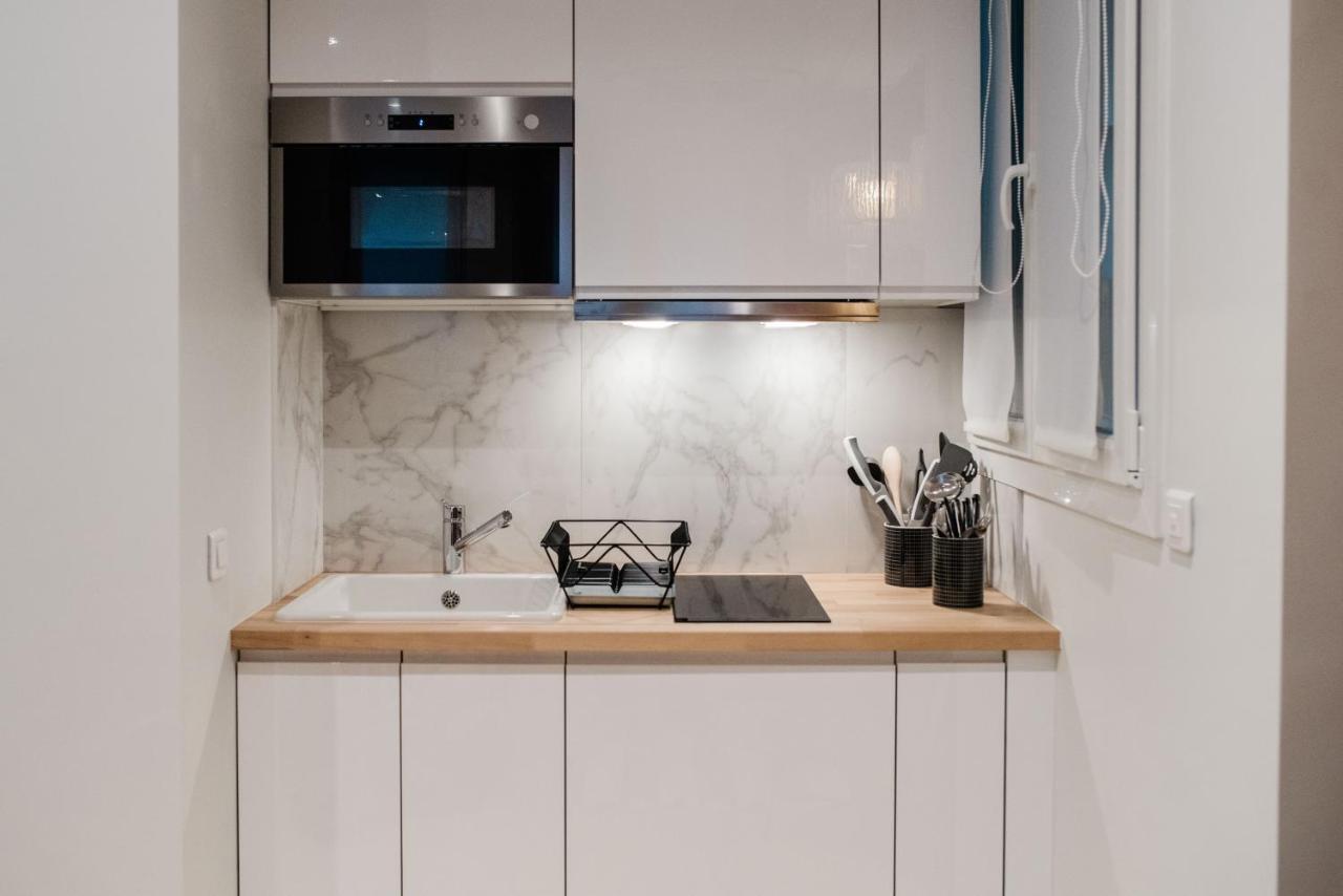 Appartement Eluard Au Coeur De La Rive Gauche, Neuf, Design, 2-4 Personnes
